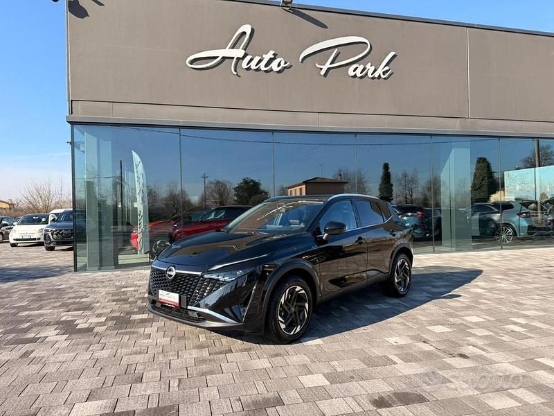 Nuova Nissan Qashqai N-Connecta 140 CV (102 kW) 2025 Nero SUV