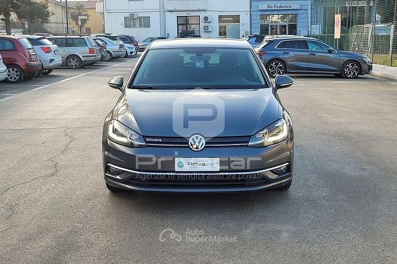 Usata VW Golf VII Highline 110 CV (80 kW) 2018 Gray Berlina