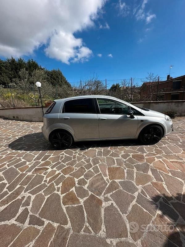 Usata Fiat Punto Evo 90 CV (66 kW) 2010 Utilitaria