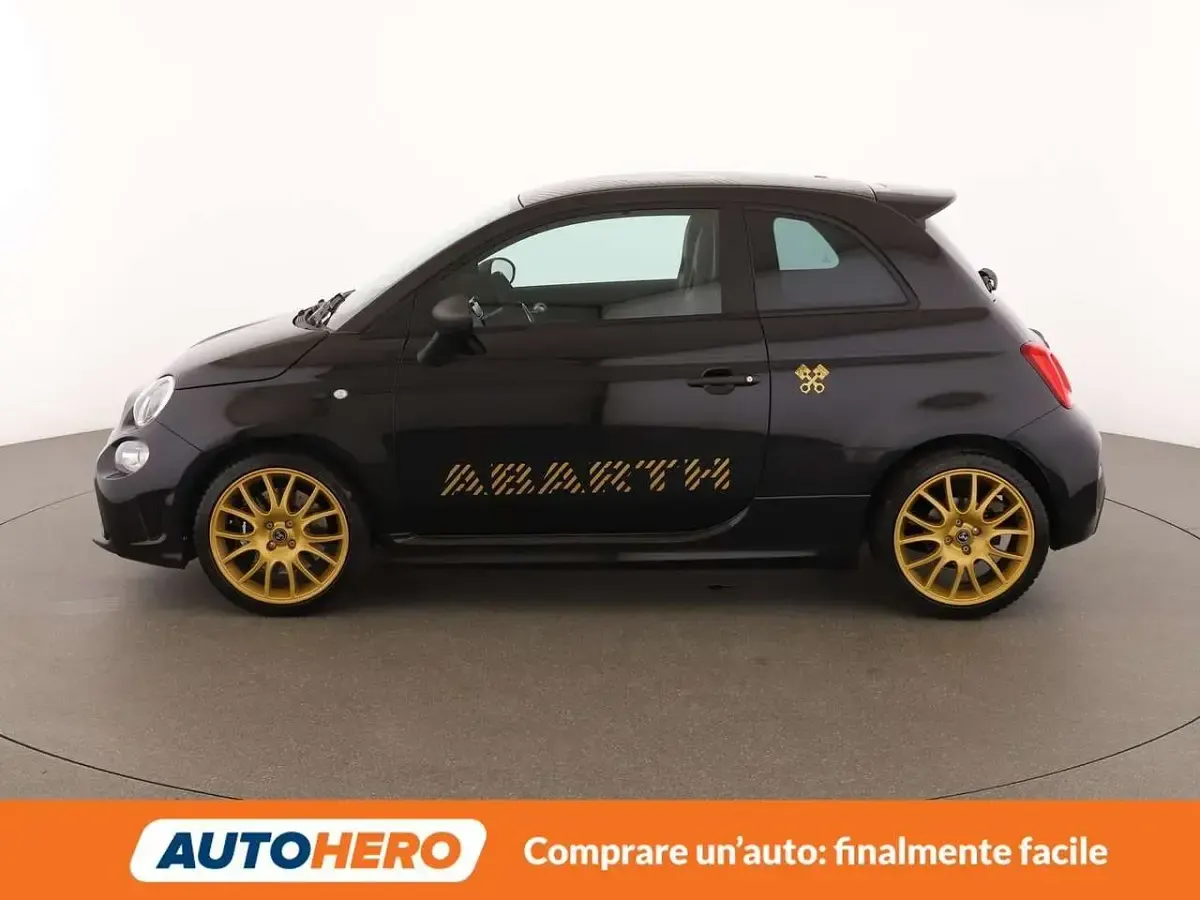 Usata Abarth 695 179 CV (131 kW) 2024 Nero Utilitaria