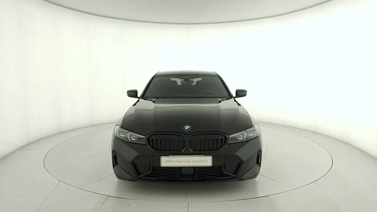 Brugt BMW 320e M Sport 190 HK (139 kW) 2025 Grå Sedan