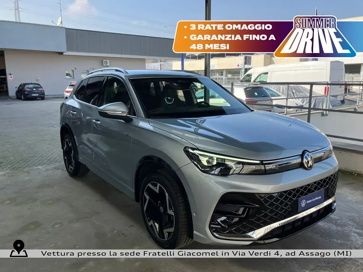 Usata VW Tiguan R-line 193 CV (141 kW) 2025 Dolomite silver metallizzato SUV