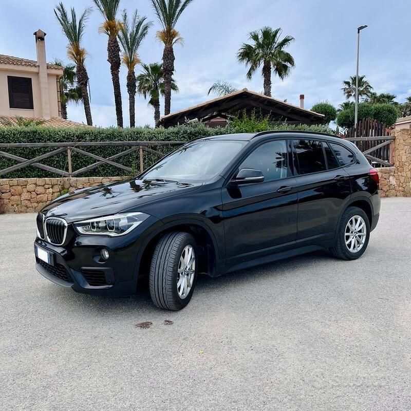 Nero Usata 2017 BMW X1 SUV | 17.000 € (Molto cara) - Immagine 1/4