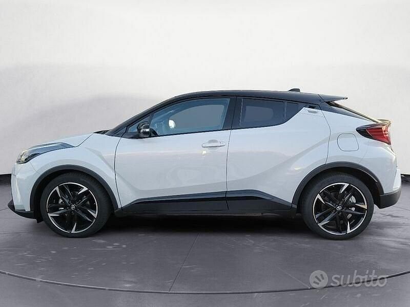 Usata Toyota C-HR Sport 98 CV (72 kW) 2023 Grigio SUV