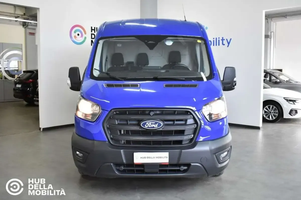 Usata Ford Transit Trend 131 CV (96 kW) 2024 Blu Furgone