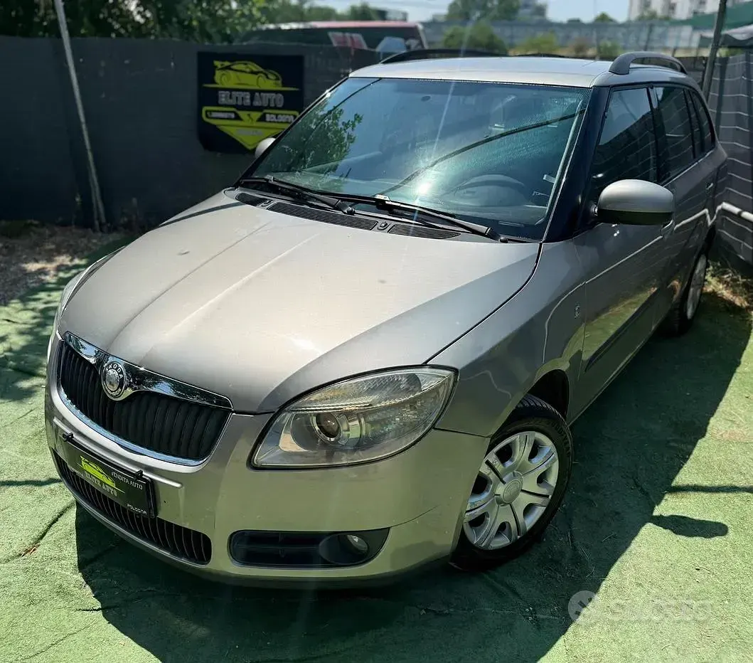 Usata Skoda Fabia 80 CV (58 kW) 2009 Grigio Station wagon
