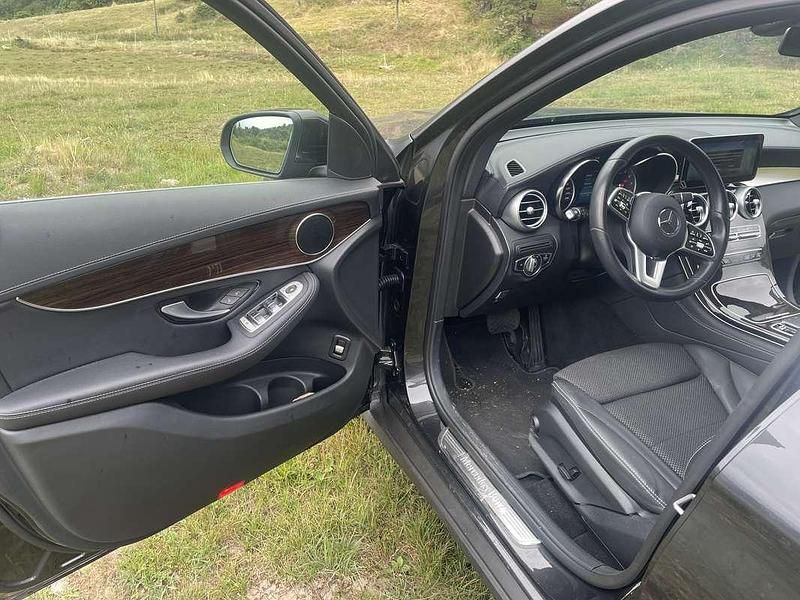 Usata Mercedes GLC200 197 CV (144 kW) 2020 Nero SUV