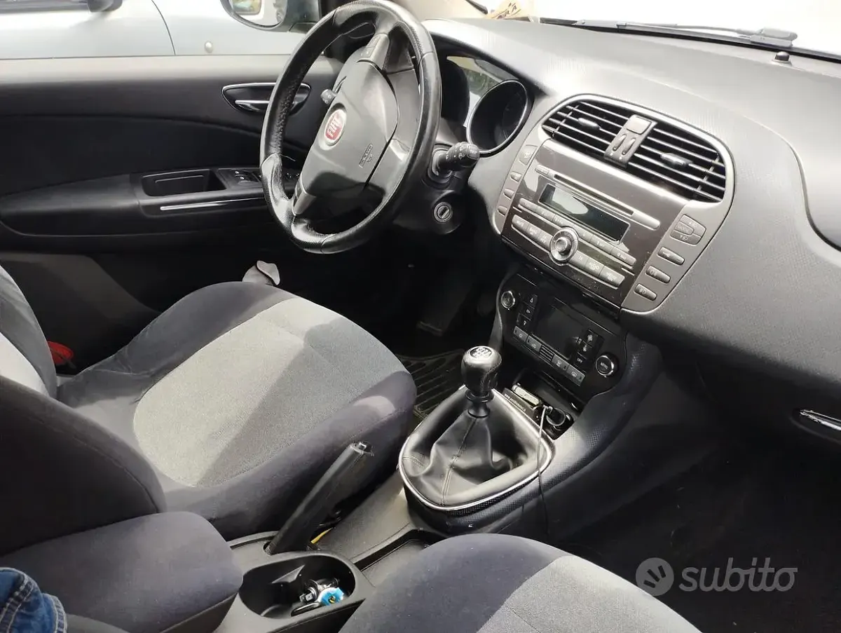Usata Fiat Bravo 120 CV (88 kW) 2011 Utilitaria