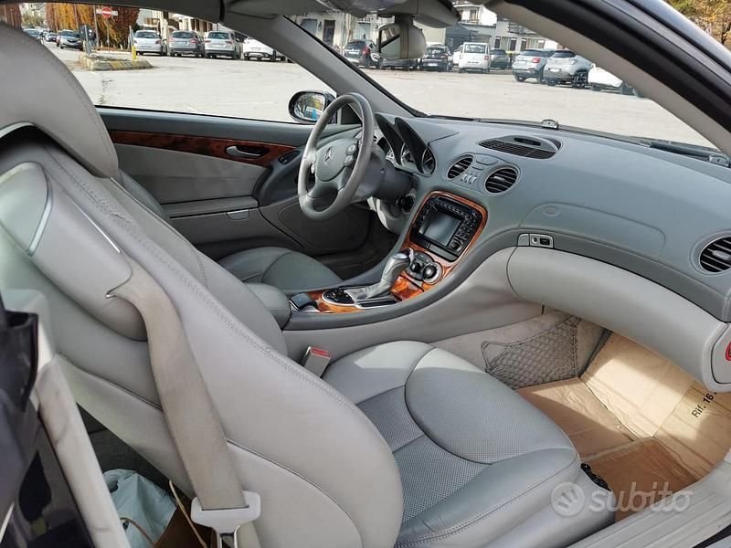 Usata Mercedes SL350 2004 Blu Cabrio