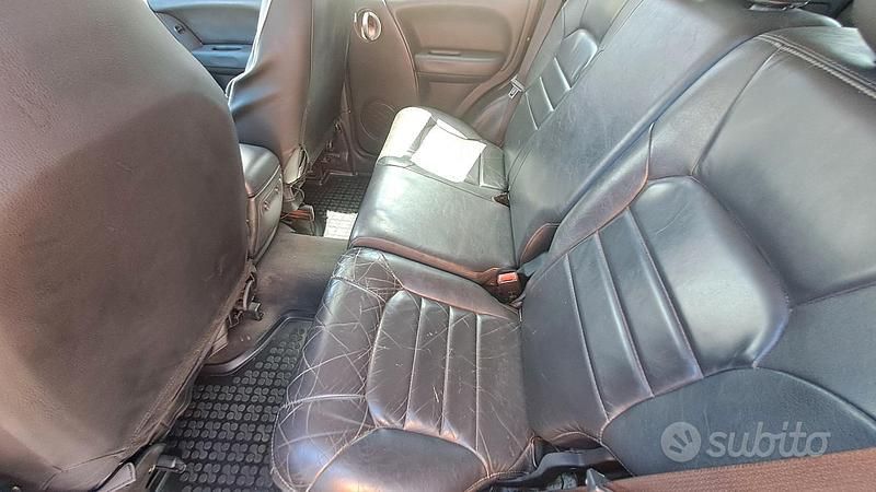 Usata Jeep Cherokee 142 CV (104 kW) 2004 Blu SUV