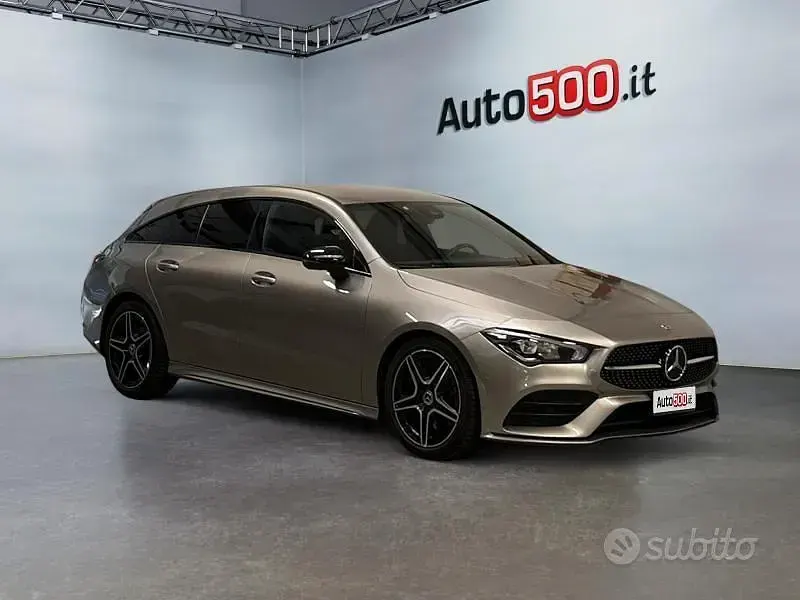 Usata Mercedes CLA200 Shooting Brake Premium 150 CV (110 kW) 2021 Grigio Station wagon