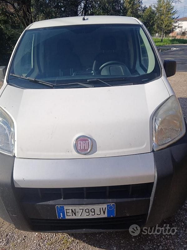Usata Fiat Fiorino 77 CV (56 kW) 2012 Bianco Monovolume