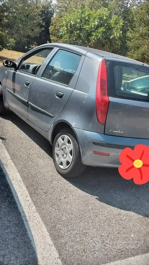 Usata Fiat Punto 80 CV (58 kW) 2003 Grigio Utilitaria