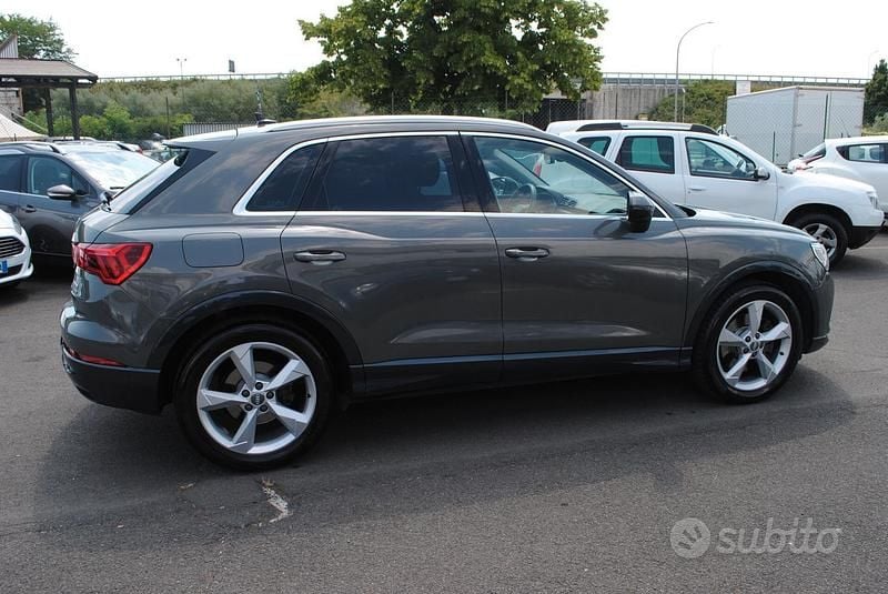 Usata Audi Q3 S-Line 190 CV (139 kW) 2019 Grigio SUV