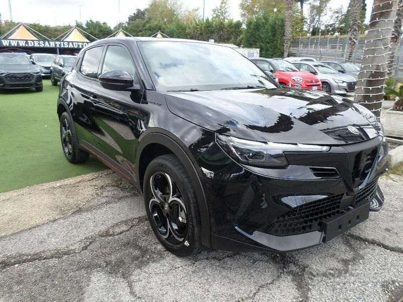 Nuova Alfa Romeo GT Junior Edizione Speciale 136 CV (100 kW) 2025 Nero Station wagon