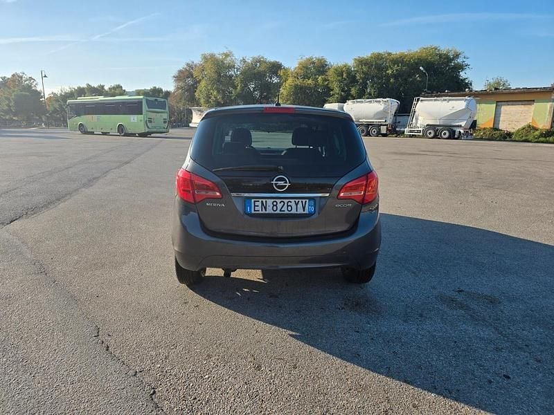 Occasion Opel Meriva 95 ch (69 kW) 2012 Gris Monospace