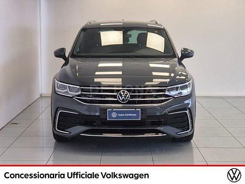 Usata VW Tiguan R-line 150 CV (110 kW) 2023 Grigio SUV
