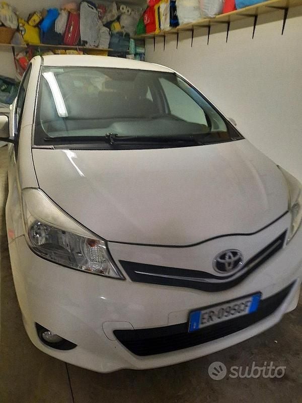 Usata Toyota Yaris 2013 Utilitaria