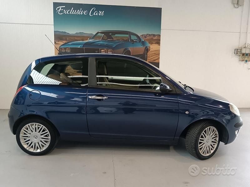 Usata Lancia Ypsilon 80 CV (58 kW) 2005 Blu Utilitaria