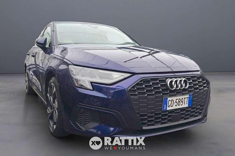 Blu navarra met Usata 2020 Audi A3 Business Tre volumi | 25.321 € (Cara) - Immagine 1/4