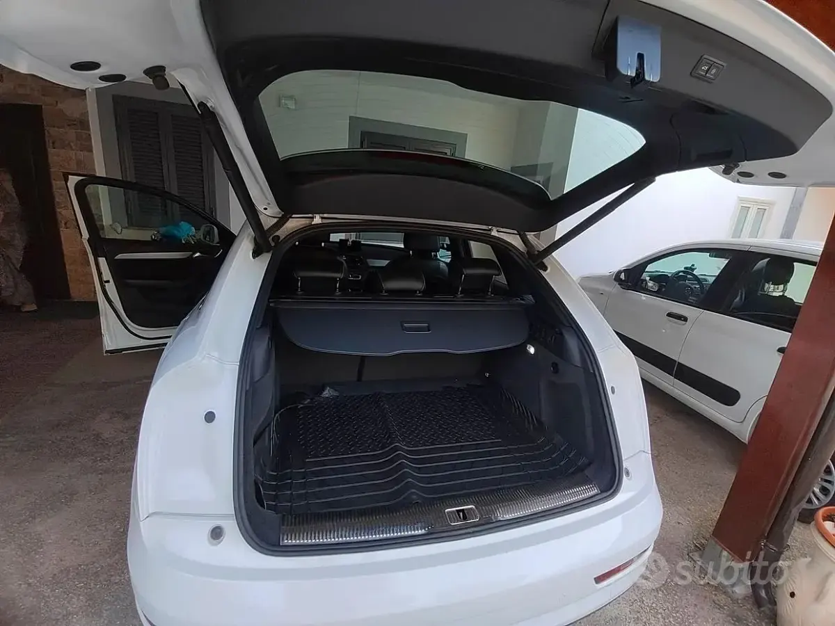 Usata Audi Q3 S-Line 150 CV (110 kW) 2017 Bianco SUV