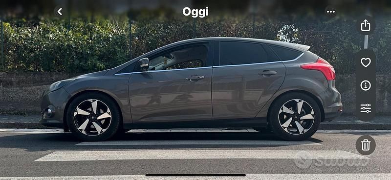 Usata Ford Focus Titanium 115 CV (84 kW) 2011 Berlina