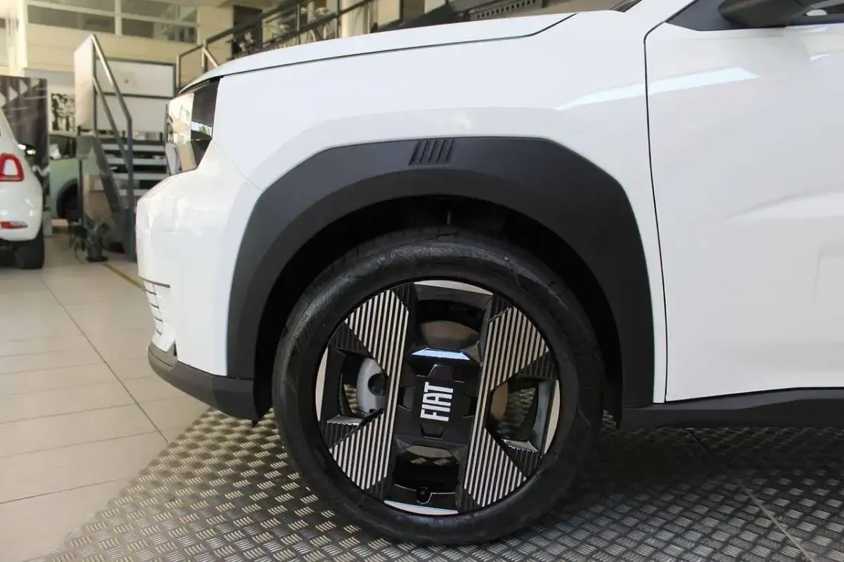 Usata Fiat Grande Panda La Prima 101 CV (74 kW) 2025 Bianco gelato Utilitaria