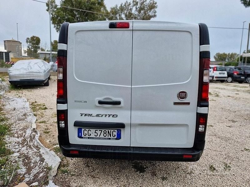 Usata Fiat Talento 145 CV (106 kW) 2021 Bianco Monovolume