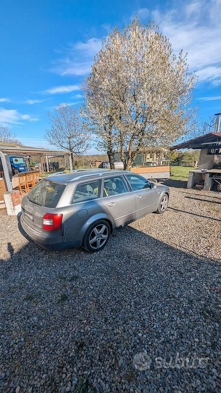 Occasion Audi A4 180 PK (132 kW) 2003 Grijs Stationwagen