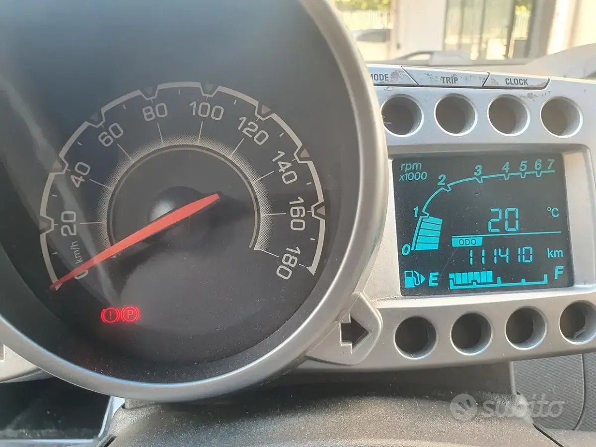 Usata Chevrolet Spark 68 CV (50 kW) 2011 Blu Utilitaria