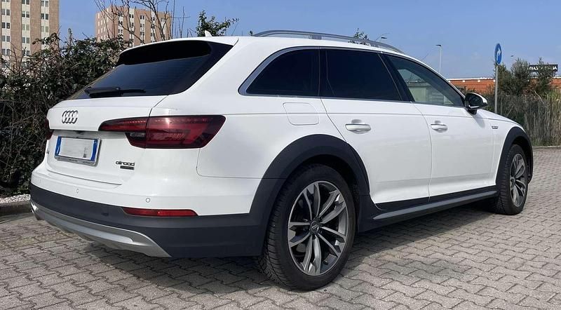 Usata Audi A4 Allroad Business 190 CV (139 kW) 2018 Bianco Station wagon