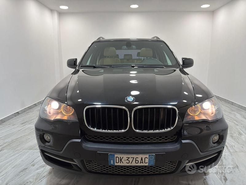 Begagnad BMW X5 Efficient Dynamics 235 HK (172 kW) 2007 Svart SUV