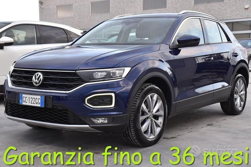 Usata VW T-Roc Business 116 CV (85 kW) 2020 Blu SUV