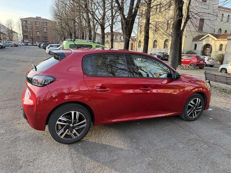 Usata Peugeot 208 Allure 101 CV (74 kW) 2022 Rosso Utilitaria