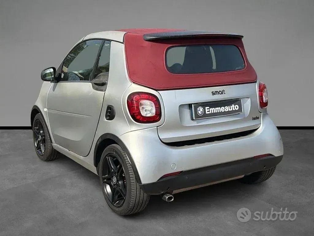 Usata Smart ForTwo Cabrio Passion 90 CV (66 kW) 2017 Grigio Cabrio