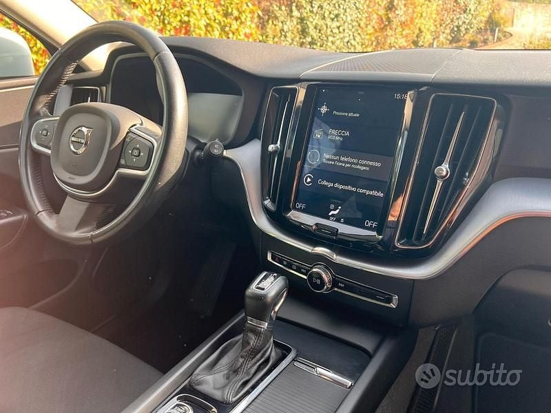 Usata Volvo XC60 Business Edition 190 CV (139 kW) 2019 Bianco SUV
