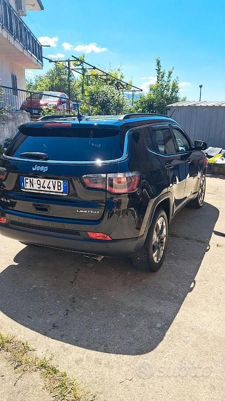 Usata Jeep Compass Limited 140 CV (102 kW) 2018 SUV