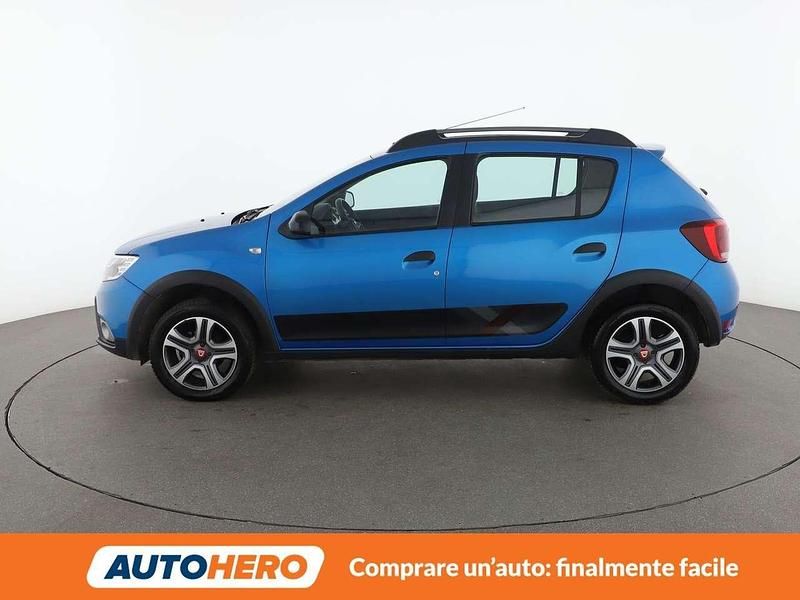 Usata Dacia Sandero 95 CV (69 kW) 2019 Blu/azzurro Utilitaria