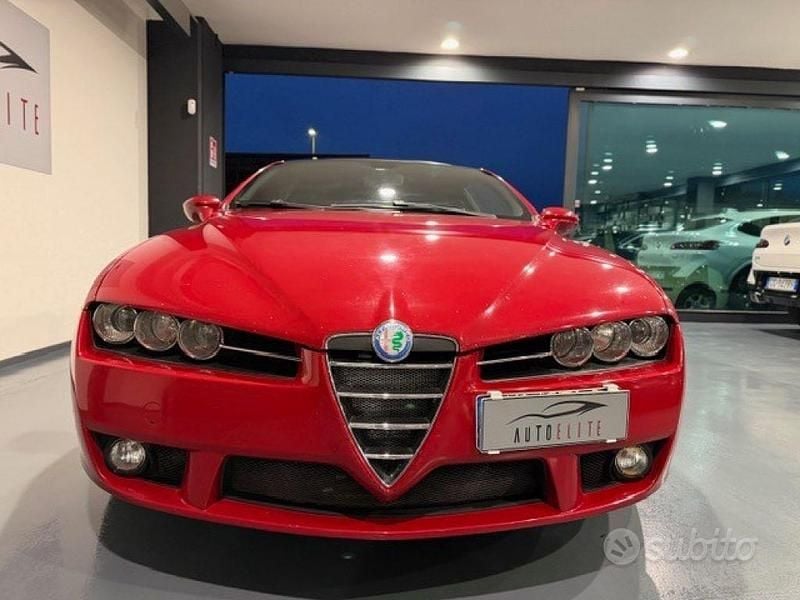 Usata Alfa Romeo Brera 210 CV (154 kW) 2009 Rosso Coupé