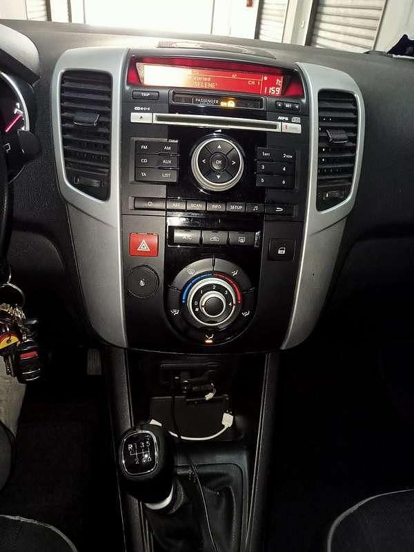 Usata Kia Venga 90 CV (66 kW) 2013 Utilitaria