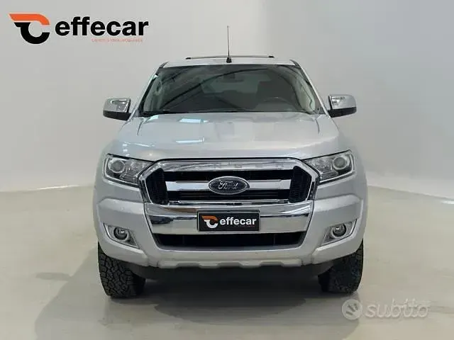 Usata Ford Ranger XLT 160 CV (117 kW) 2018 Grigio Pick-up