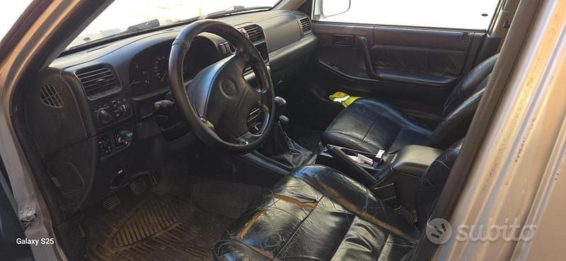 Usata Opel Frontera 115 CV (84 kW) 2000 SUV