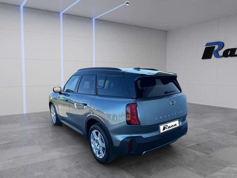 Usata Mini Countryman 156 CV (114 kW) 2024 Grigio SUV