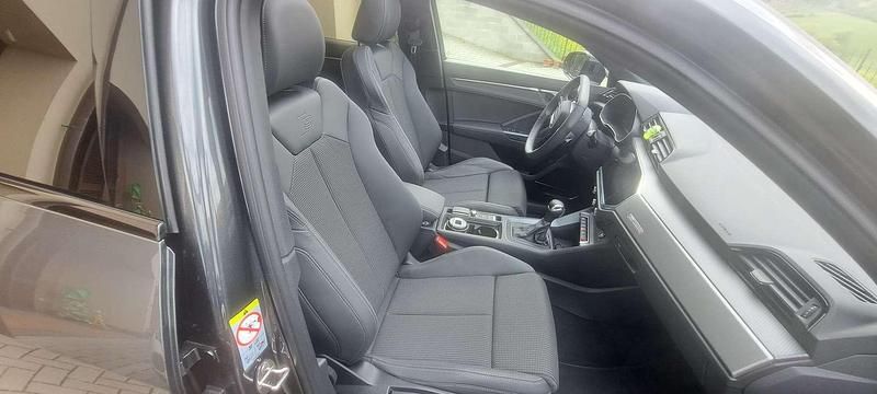 Usata Audi Q3 Sportback Ambiente 150 CV (110 kW) 2025 Grigio SUV