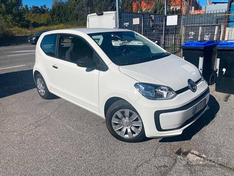 Usata VW up! 82 CV (60 kW) 2018 Bianco Utilitaria
