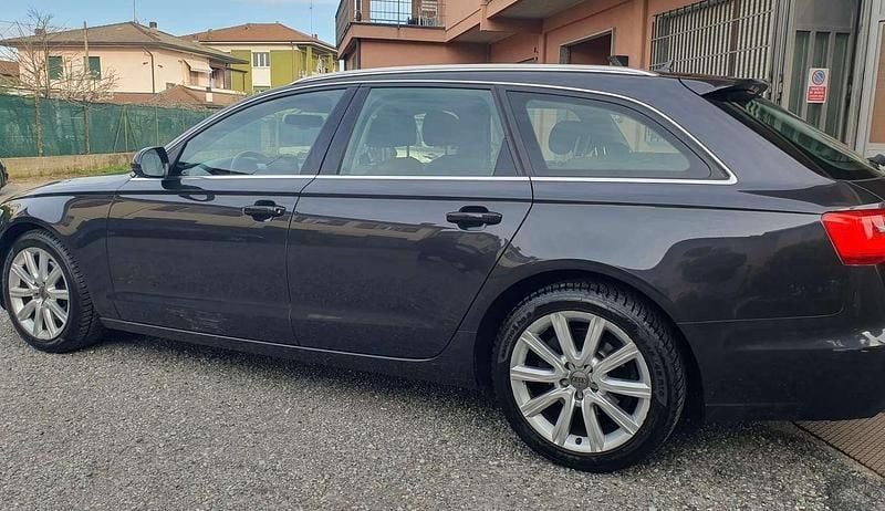 Usata Audi A6 Business Plus 177 CV (130 kW) 2014 Grigio Station wagon