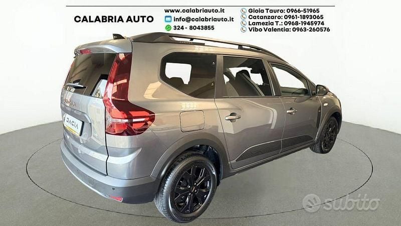 Nuova Dacia Jogger Extreme 100 CV (73 kW) 2025 Grigio scuro Monovolume