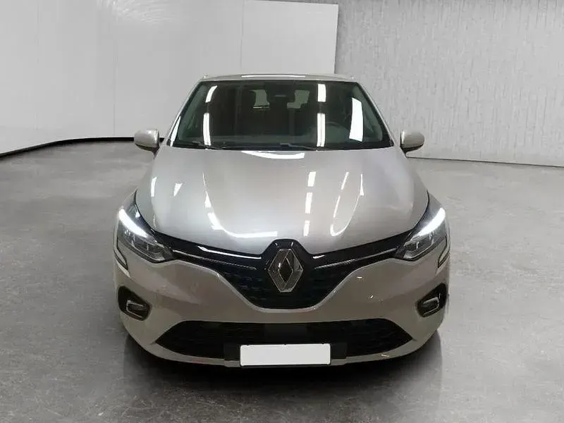 Usata Renault Clio V Zen 85 CV (62 kW) 2020 Argento Berlina