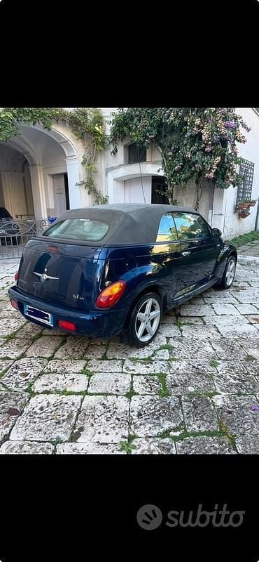 Usata Chrysler PT Cruiser 223 CV (164 kW) 2004 Blu Cabrio