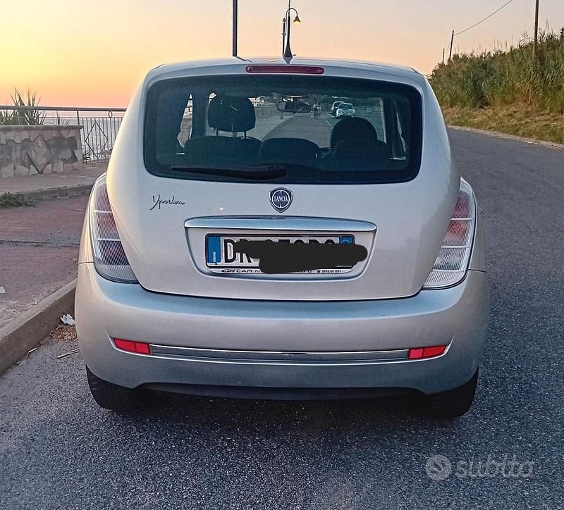 Usata Lancia Ypsilon 60 CV (44 kW) 2008 Utilitaria